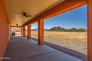 210 N Pettoshas Dr, Maricopa, AZ 85139 - Photo 2