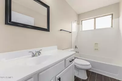 5545 W Jones Avenue, Phoenix, AZ 85043 - Photo 32