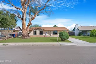2573 E Commonwealth Cir, Chandler, AZ 85225 - Photo 1