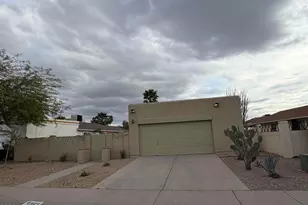 909 E Escuda Dr, Phoenix, AZ 85024 - Photo 1