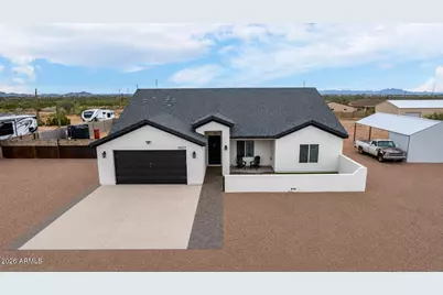1427 E Whiteley Street, Apache Junction, AZ 85119 - Photo 1
