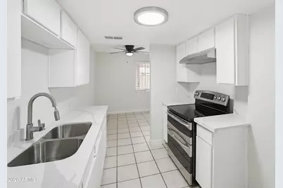 4035 W Reade Avenue, Phoenix, AZ 85019 - Photo 1