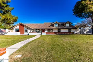 640 E Melody Dr, Gilbert, AZ 85234 - Photo 1