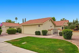 1382 N Tamarisk Dr, Chandler, AZ 85224 - Photo 1