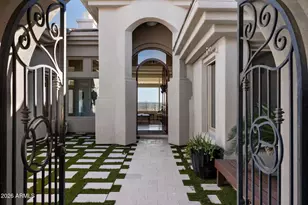 785 E Windmere Dr, Phoenix, AZ 85048 - Photo 1