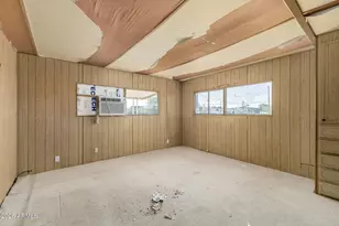 456 S Lawson Dr, Apache Junction, AZ 85120 - Photo 16