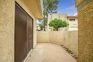 2020 W Union Hills Dr, Phoenix, AZ 85027 - Photo 8