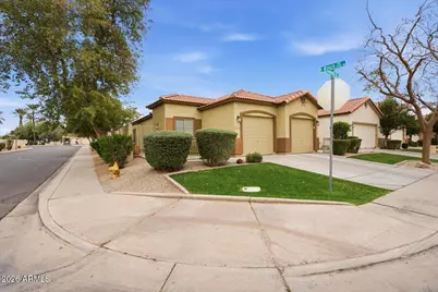 917 S Banning Street, Gilbert, AZ 85296 - Photo 1