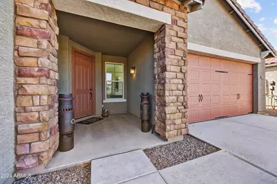 18335 W Lundberg Street, Surprise, AZ 85388 - Photo 1