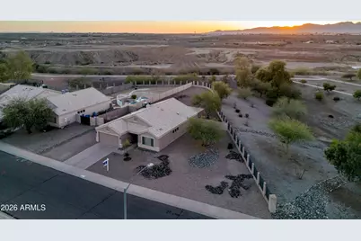8278 N 112th Avenue N, Peoria, AZ 85345 - Photo 1