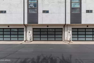 325 E Coronado Road #Unit 16, Phoenix, AZ 85004 - Photo 1