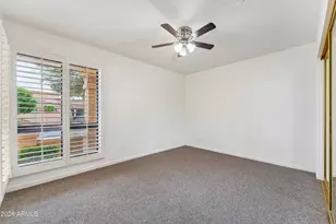 1024 E Sahuaro Dr, Phoenix, AZ 85020 - Photo 12