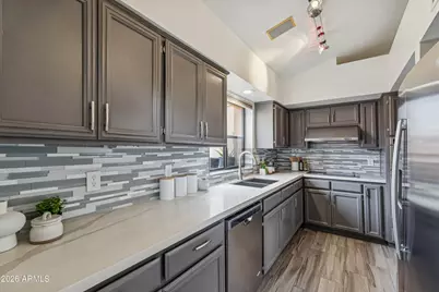 1024 E Sahuaro Drive, Phoenix, AZ 85020 - Photo 32