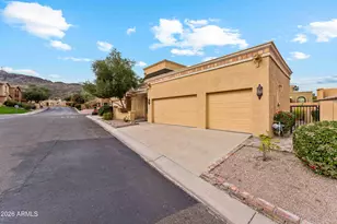 1024 E Sahuaro Dr, Phoenix, AZ 85020 - Photo 2