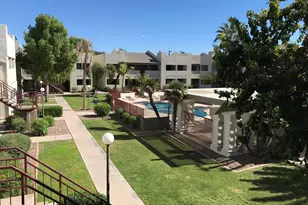 3301 E Earll Dr, Phoenix, AZ 85018 - Photo 1