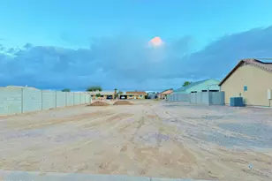 9346 W Tinajas Dr, Arizona City, AZ 85123 - Photo 1