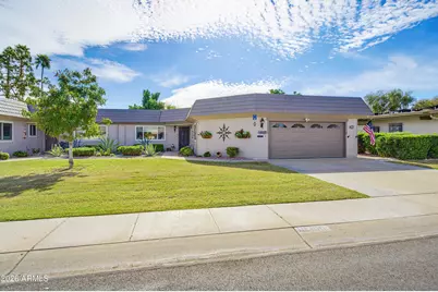 10305 W Hutton Drive, Sun City, AZ 85351 - Photo 1