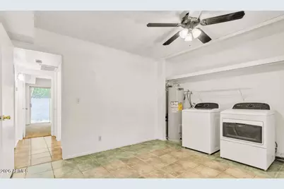 4215 N 17th Street #3, Phoenix, AZ 85016 - Photo 8