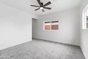 3001 W Loma Ln, Phoenix, AZ 85051 - Photo 14