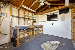 823 E Ironwood Dr, Phoenix, AZ 85020 - Photo 34