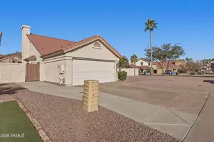 14402 S Cholla Canyon Dr, Phoenix, AZ 85044 - Photo 30