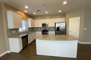 240 W Juniper Ave, Gilbert, AZ 85233 - Photo 6