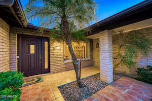 3025 W Kerry Ln, Phoenix, AZ 85027 - Photo 1