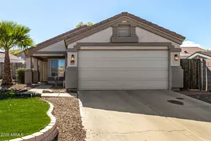 11329 W Austin Thomas Dr, Surprise, AZ 85378 - Photo 1