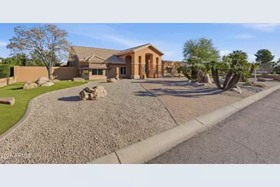 5332 W Misty Willow Lane, Glendale, AZ 85310 - Photo 1