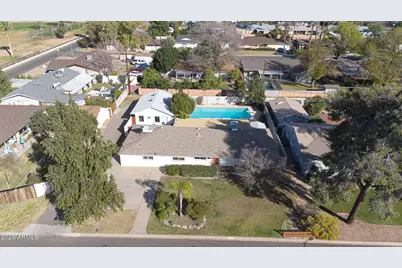 6131 N 13th Avenue, Phoenix, AZ 85013 - Photo 1
