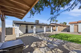 123 W South Mountain Ave, Phoenix, AZ 85041 - Photo 24