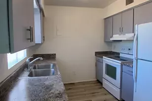 370 W Mohave St, Phoenix, AZ 85003 - Photo 1