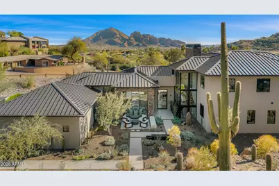 7540 N Lakeside Lane, Paradise Valley, AZ 85253 - Photo 1