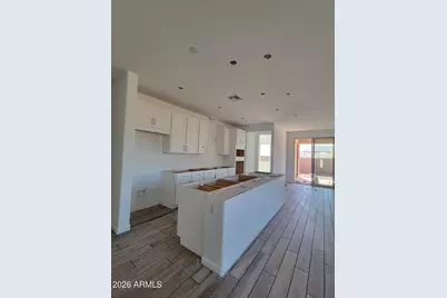13439 W Eagle Feather Road, Peoria, AZ 85383 - Photo 2