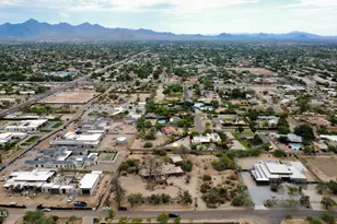11837 N Paradise Dr, Scottsdale, AZ 85254 - Photo 2