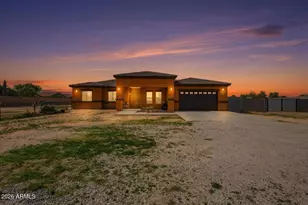 7124 S 257th Dr, Buckeye, AZ 85326 - Photo 1