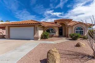 321 N Senate St, Chandler, AZ 85225 - Photo 1