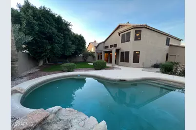 473 W Desert Avenue, Gilbert, AZ 85233 - Photo 1