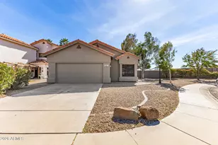 14613 S 43rd St, Phoenix, AZ 85044 - Photo 1