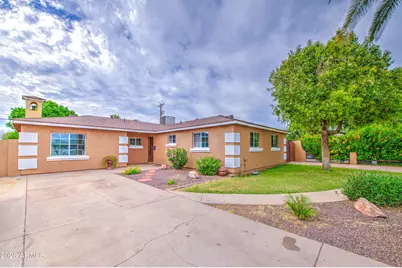 3840 N 48th Drive, Phoenix, AZ 85031 - Photo 1