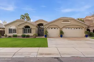 981 E Constitution Dr, Gilbert, AZ 85296 - Photo 1