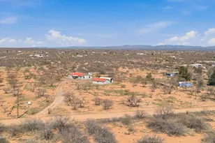 6455 E Nevada Dr, Hereford, AZ 85615 - Photo 32