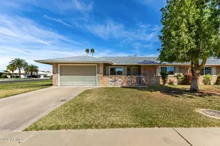 10212 W Royal Oak Rd, Sun City, AZ 85351 - Photo 1
