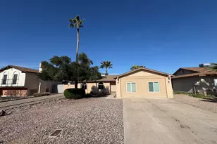 5256 W Cholla St, Glendale, AZ 85304 - Photo 1