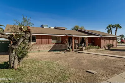 890 W Del Rio Street, Chandler, AZ 85225 - Photo 1