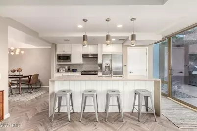7161 E Rancho Vista Drive #Unit 4014, Scottsdale, AZ 85251 - Photo 1