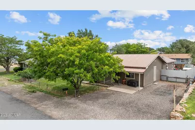 125 S Hamblin Street, Eagar, AZ 85925 - Photo 2