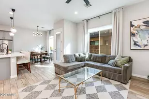 901 S Smith Rd, Tempe, AZ 85281 - Photo 1