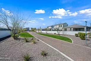 4618 S 23rd Pl, Phoenix, AZ 85040 - Photo 14