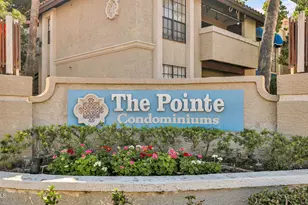 7557 N Dreamy Draw Dr, Phoenix, AZ 85020 - Photo 1